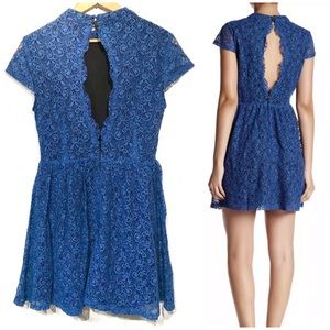 Romeo + Juliet Couture Blue Open Back Lace Dress